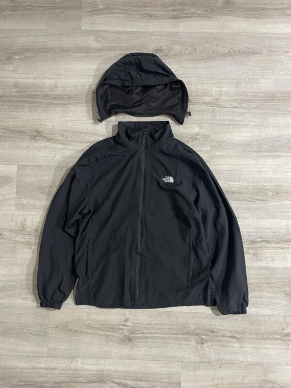 Campera rompevientos The North Face