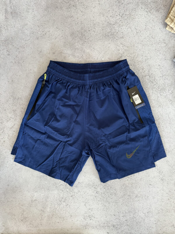 Short Nike