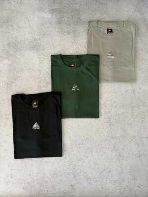 Remera Nike ACG
