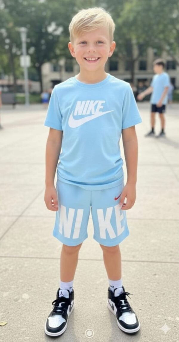 Conjunto de niño Nike