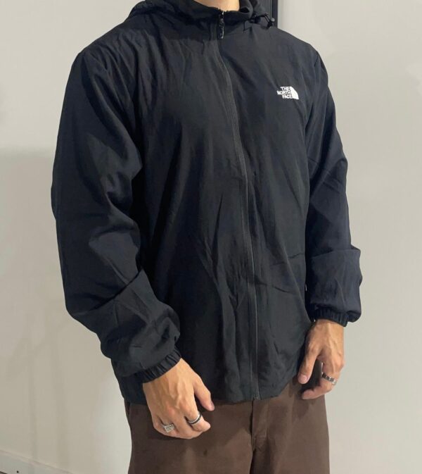 Campera rompevientos The North Face
