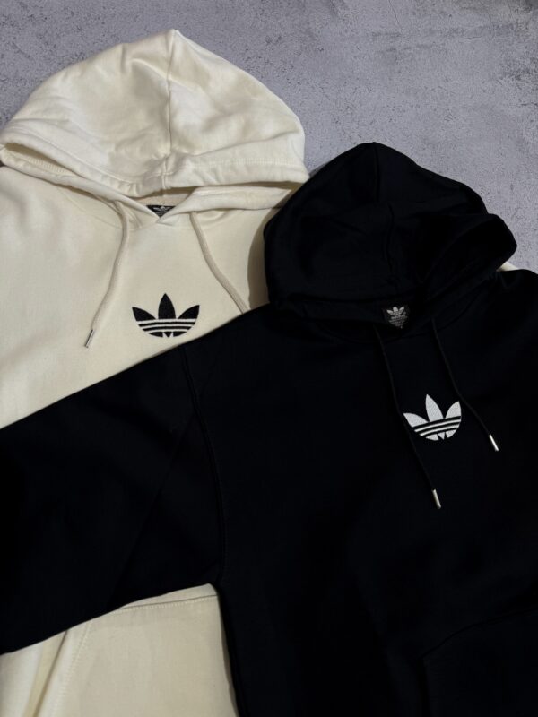 Buzo Adidas con frisa